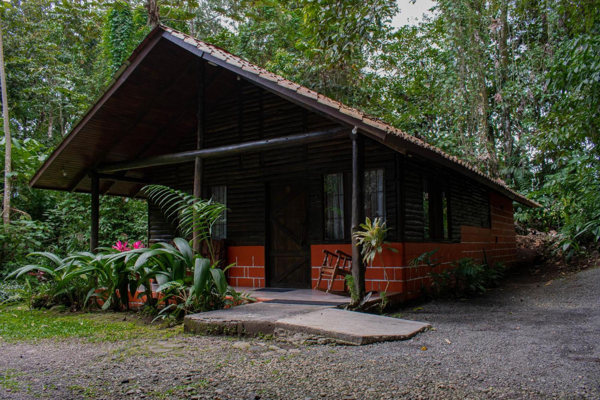 Arenal Oasis Eco Lodge & Wildlife Refuge Ла Фортуна Экстерьер фото
